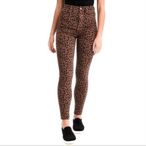 83 AMERICAN EAGLE SUPER HIGH RISE LEOPARD PRINT JEGGINGS 6